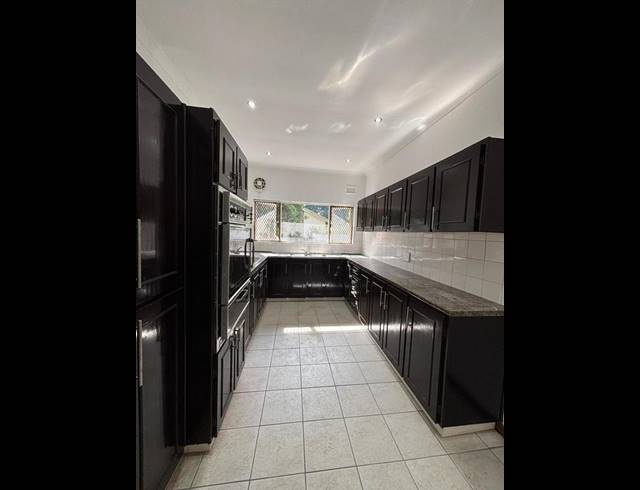 1 BEDROOM PROPERTY TO RENT IN WESTVILLE